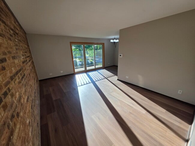 Building Photo - 9120 Orland Ct