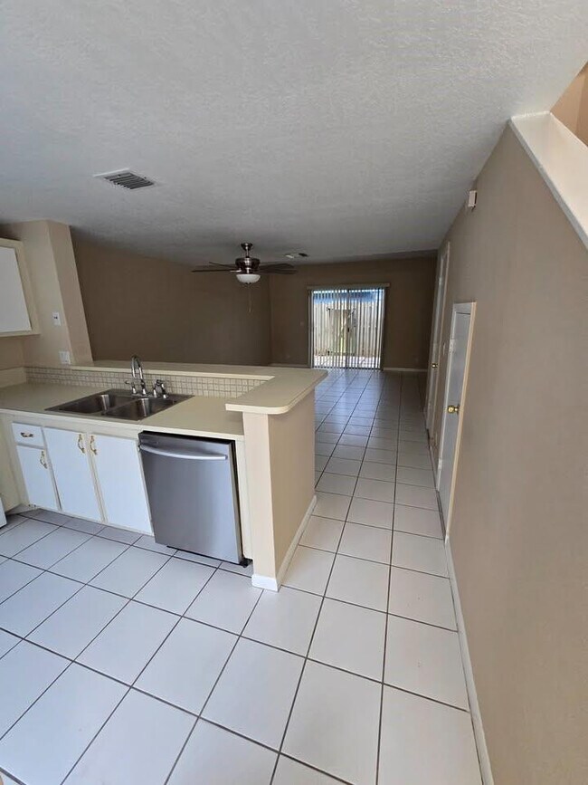 Foto del edificio - 95 SW 3rd St