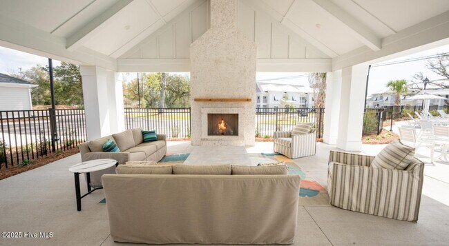Foto del edificio - 115 Beaumont Oaks Dr