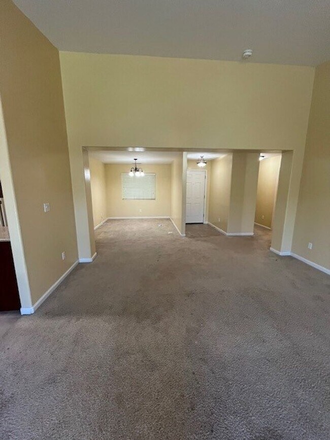 Foto del edificio - Coming Soon!