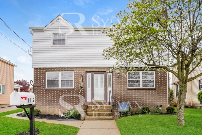 Foto principal - Living where you love means loving your life.