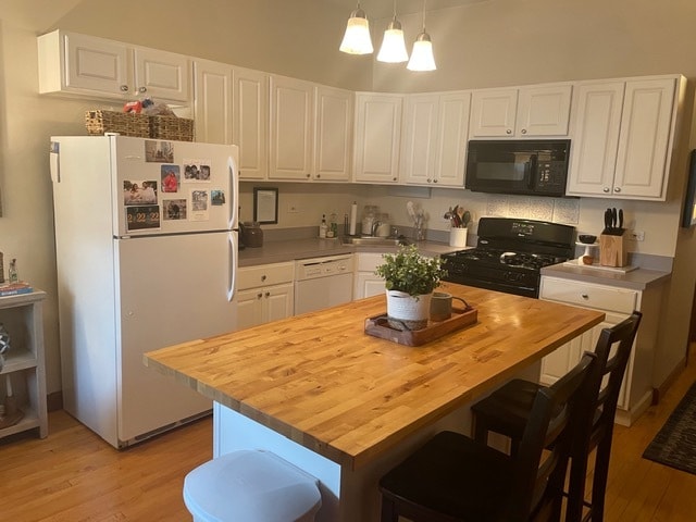 Foto del edificio - 2217 Rice W St