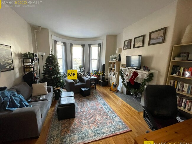 Foto del edificio - 1487 Beacon St