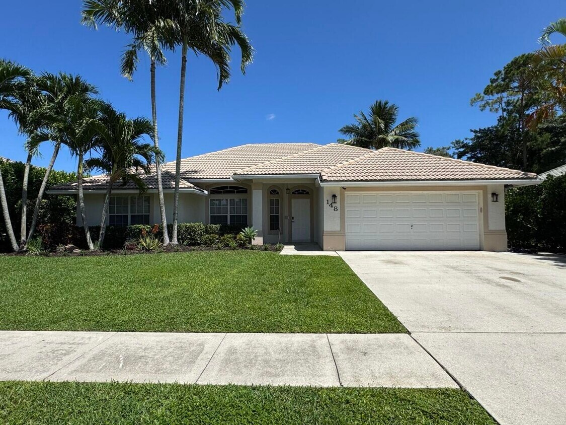 Foto principal - 148 Fernwood Crescent