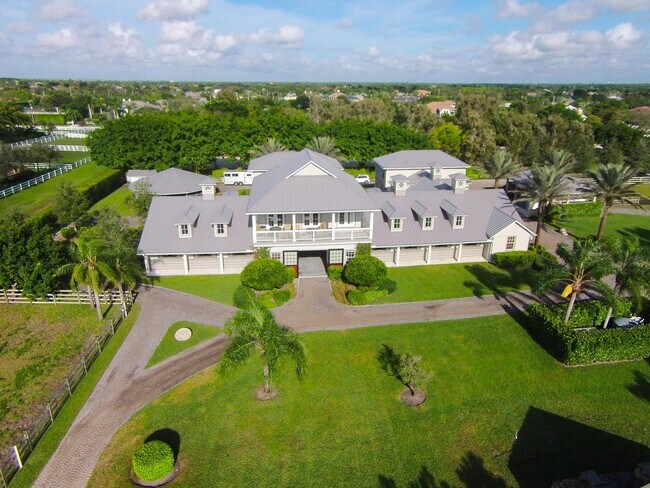 Foto del edificio - 14530 Laurel Trail