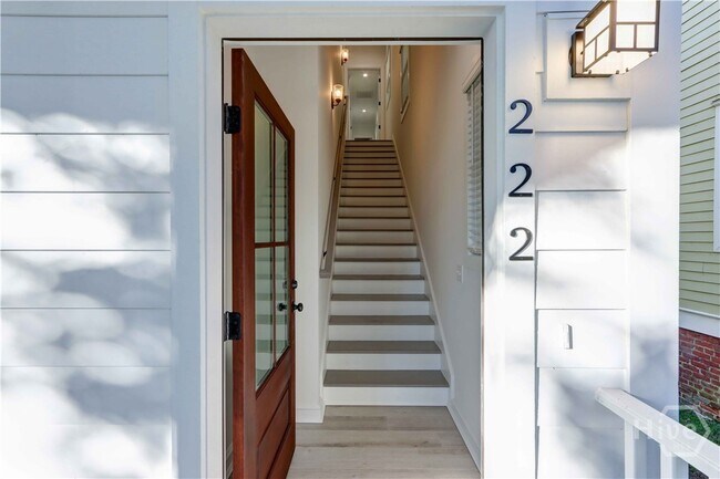 Foto del edificio - 222 W 39th St