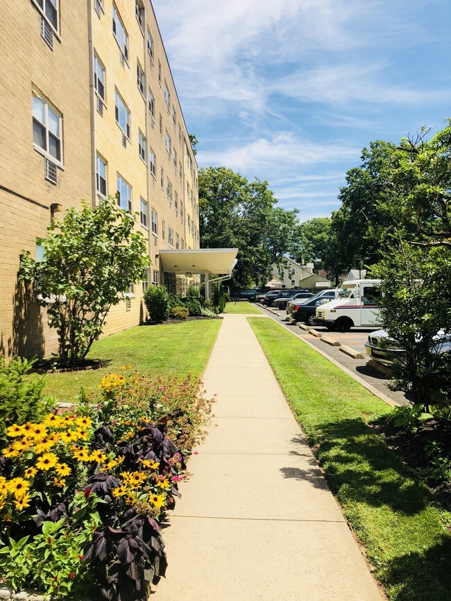 1428 South Ave Unit 1G, Plainfield, NJ 07062 Apartment for Rent in