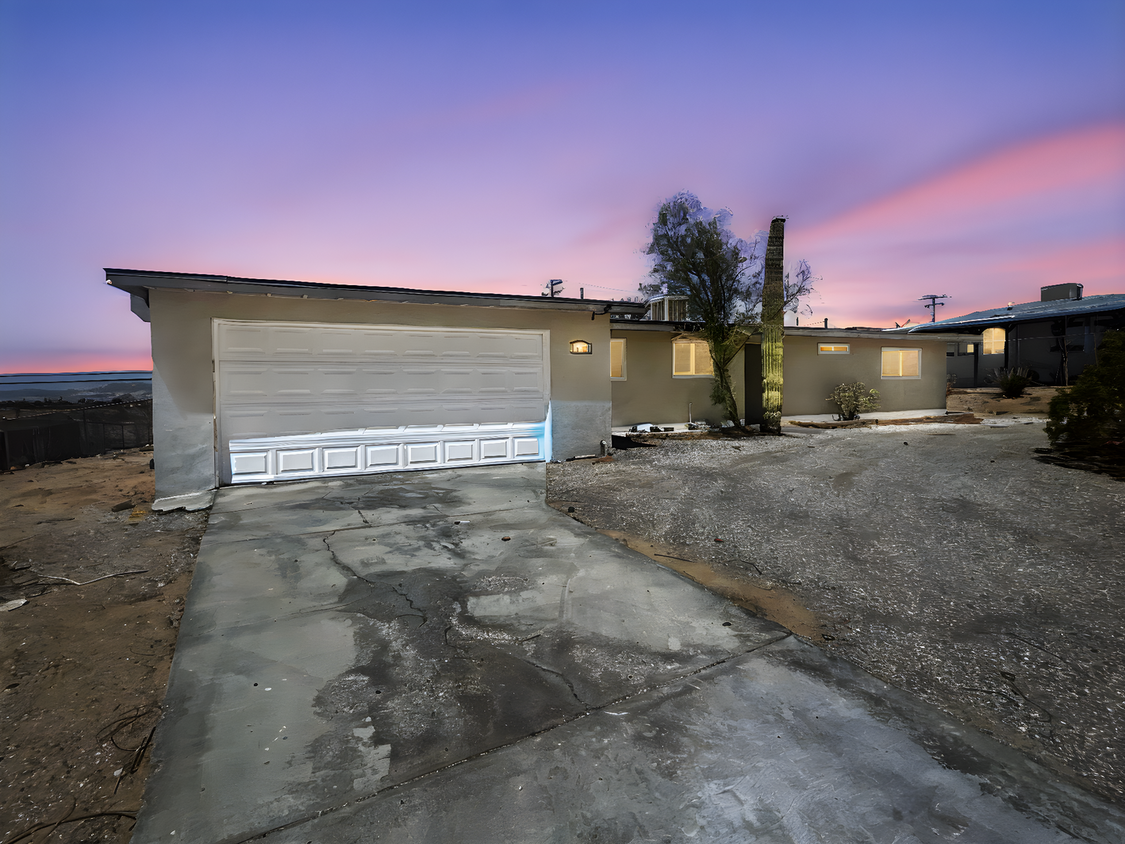 Primary Photo - For Rent – Updated 3 Bedroom, 2 Bath Home ...