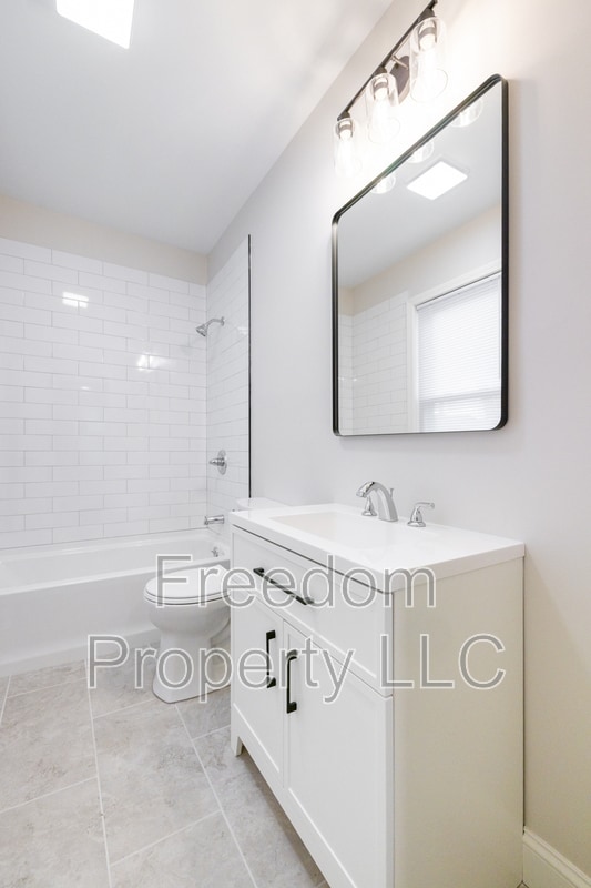 Foto del edificio - 120 Whiting St