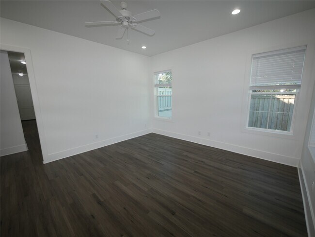 Foto del edificio - 9013 Gabriel St