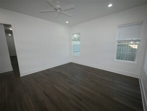 Building Photo - 9013 Gabriel St