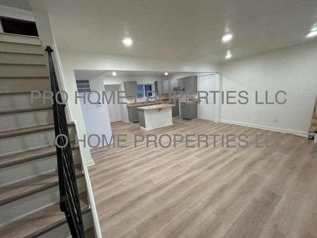 Foto del edificio - 4114 Prescott Ave