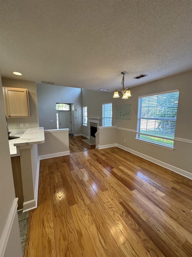 Building Photo - 5035 Mint Hill Ct