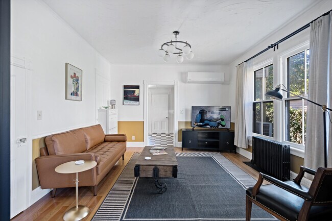 Foto del edificio - 4413 Albany Post Rd