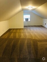 Building Photo - 6022 Club Rd
