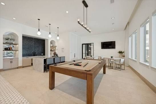 Foto del edificio - 7100 Gilbert Rd