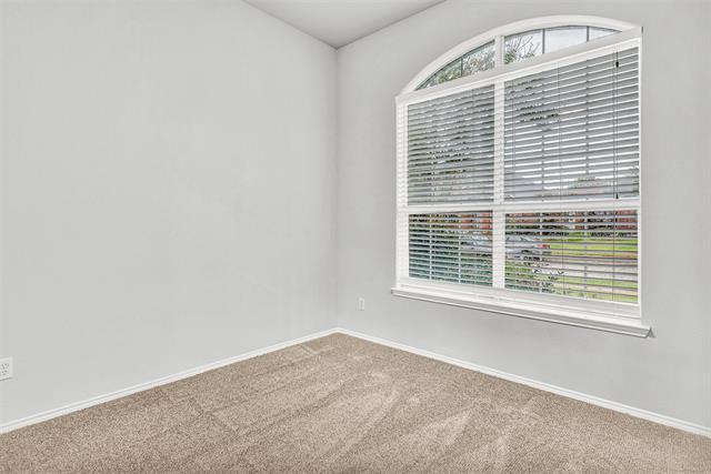 Building Photo - 3704 Kimble Dr