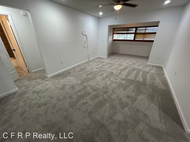 Building Photo - 2 br, 2 bath House - 6102 Curry Ford Rd #202