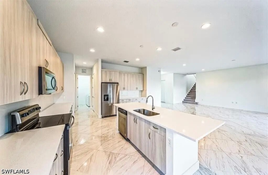 Foto del edificio - 5225 Marano Dr