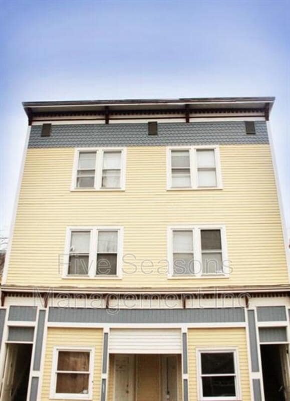 Photo - 69 King Street - A