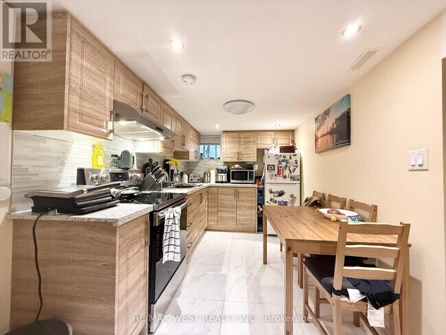 Photo du bâtiment - 48 Keystone Ave