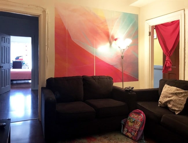 Living room - 242 S 3rd Ave