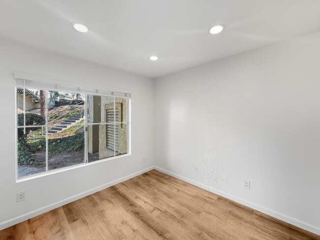 Foto del edificio - Charming 3BD/2BA Townhouse in Chula Vista ...