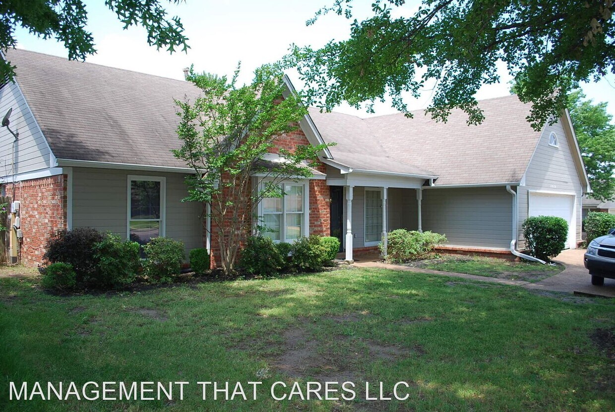 3 br, 2 bath House 4513 S. Germantown Road House Rental in Memphis