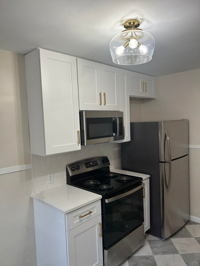 Foto del edificio - 4952 W 12th St