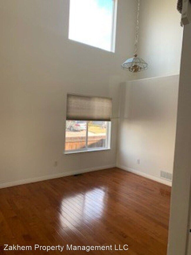 Foto del edificio - 3 br, 3 bath House - 1104 S Beeler Ct