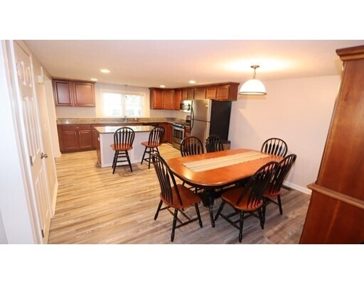 Building Photo - 57 Sears Island Dr