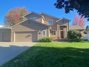 Building Photo - 23110 E Settler Dr