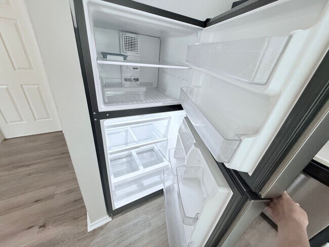 Foto del edificio - 2/2 House 1 mile from campus and the square