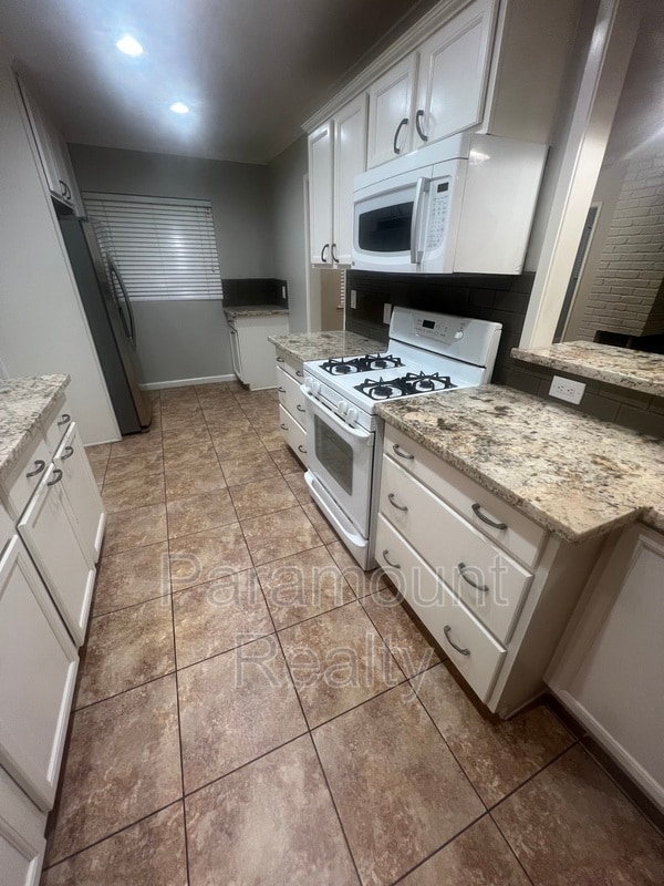 Foto del edificio - 3131 Mt Diablo St