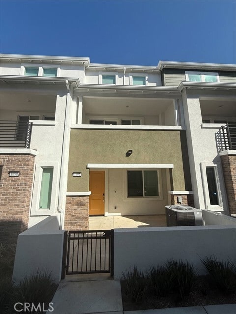 Building Photo - 1692 Cayton Lp