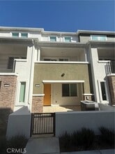 Building Photo - 1692 Cayton Lp