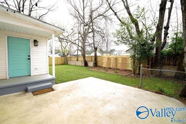 Building Photo - 3607 Dubose St SW