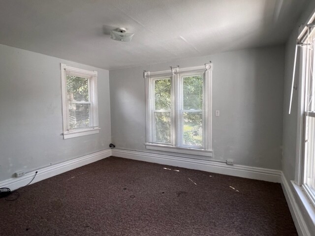 Building Photo - 500 N Institute Pl