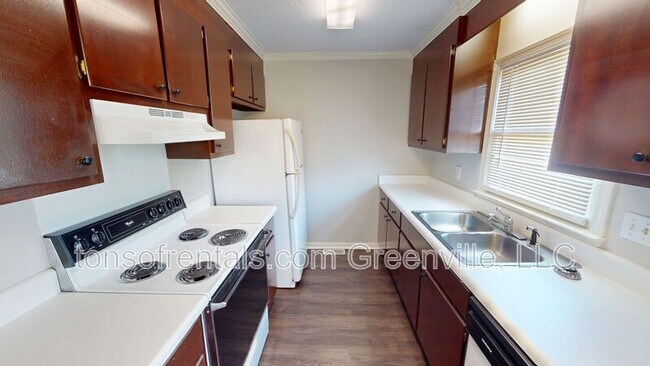 Foto del edificio - 113B Hipps Avenue