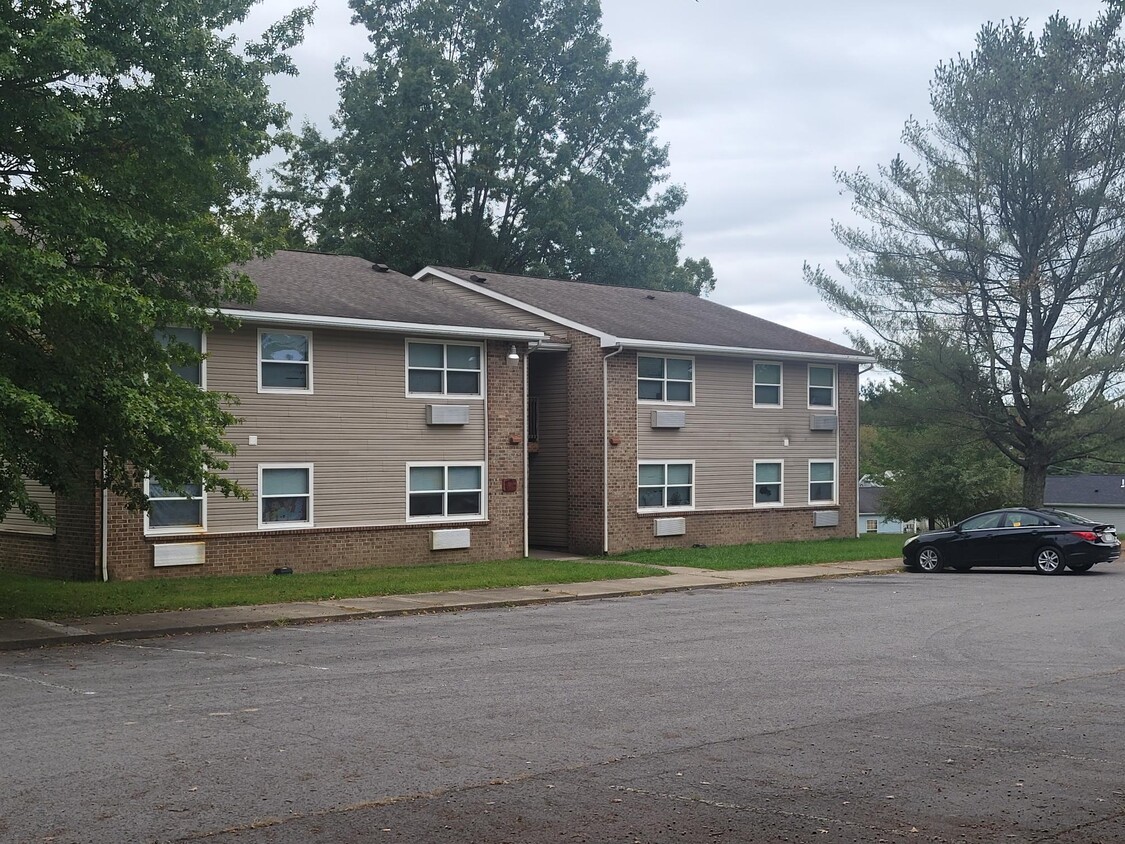 Primary Photo - Stonewall Garden Apartments