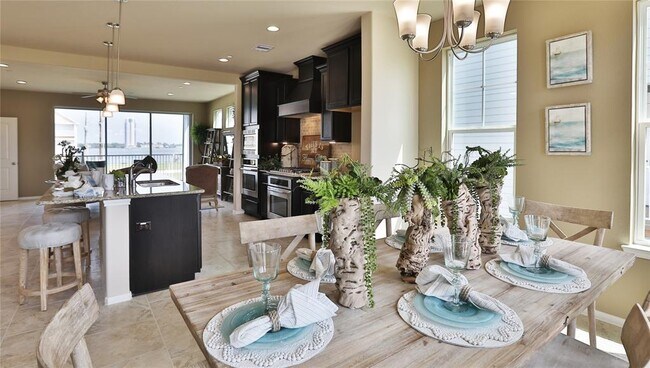 Building Photo - 2707 Veranda Terrace