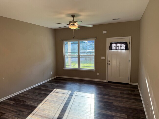Foto del edificio - 830 S Pecan St