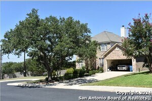Primary Photo - 211 Jardin Vista