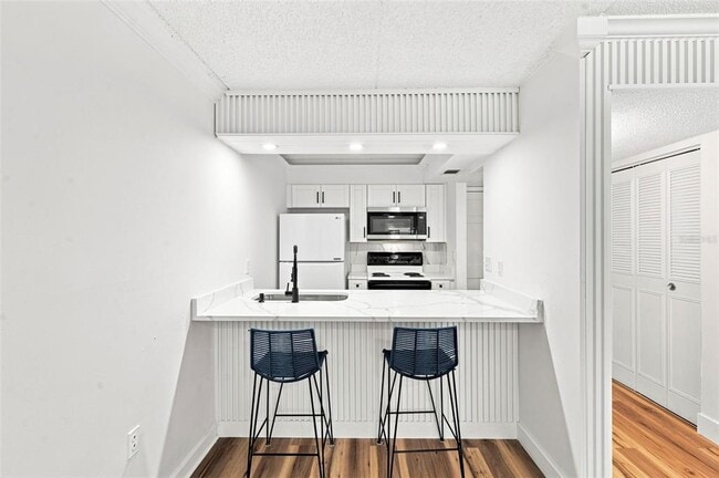 Building Photo - 200 N Bayshore Blvd