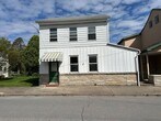 Primary Photo - 1st Floor 1 Bedroom 1 Bathroom Apartment F...