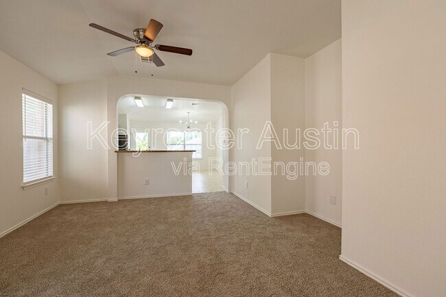 Foto del edificio - 12905 Thomas Jefferson St
