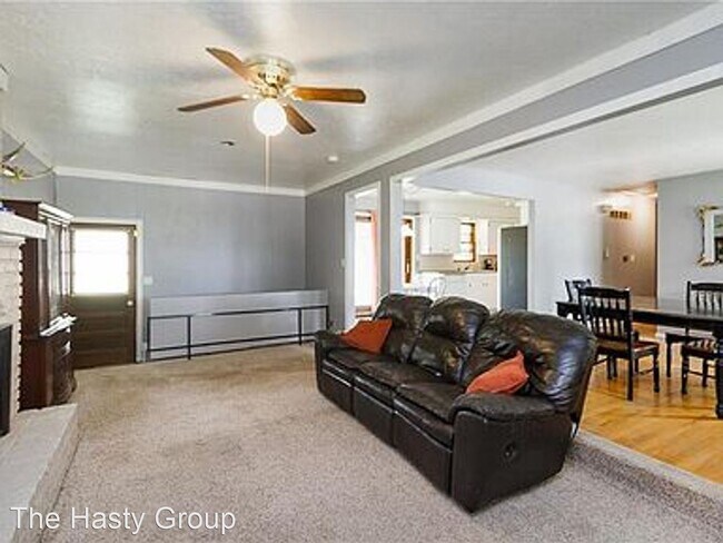 Building Photo - 3 br, 2 bath House - 15402 E 37th Terrace S