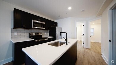 Building Photo - 6832 Ridge Ave