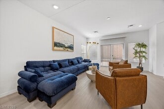 Building Photo - 7411 Legacy Pt St