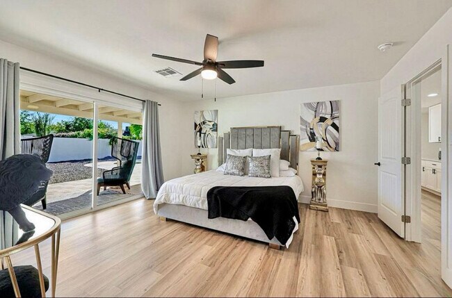Foto del edificio - 8117 E Osborn Rd